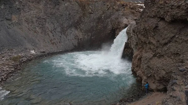 El Yeso şelalesi, Cajon del Maipo, Şili