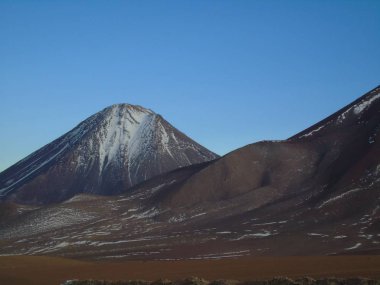 Licancabur volkanı, Şili Bolivya sınırında Potosi departmanında.