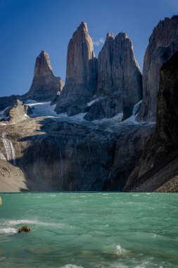 Torres del Paine Ulusal Parkı Şili Patagonya. Granit dağ, Güney Amerika 'nın en güzel yeri.