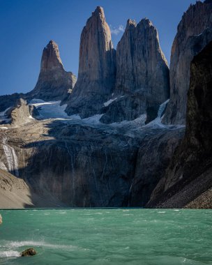 Torres del Paine Ulusal Parkı Şili Patagonya. Granit dağ, Güney Amerika 'nın en güzel yeri.