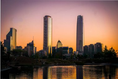 Santiago de Chile 'in finans merkezi dikey görünümü