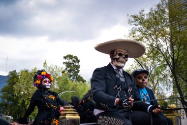 Mexico City, Meksika, 26 Ekim 2016: catrina gemide bir vagon, ölülerin günü geçit töreni Mexico City'de