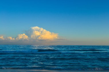 Hermosa puesta de sol en Cancn, Meksika
