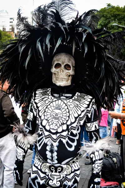 墨西哥城 墨西哥 2016年10月26日 在墨西哥城阵亡游行当天伪装成一个人的画像 — 图库照片