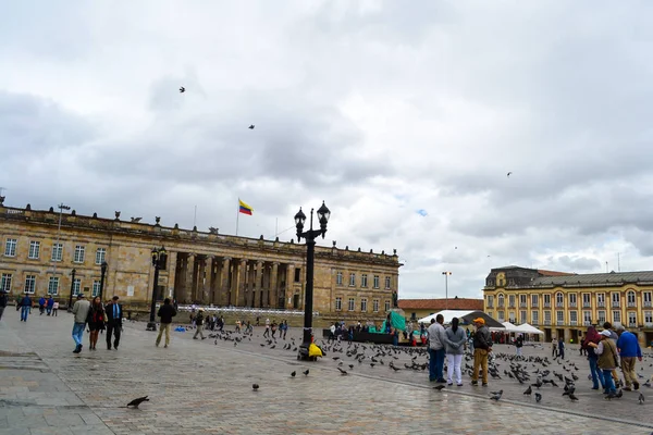 Kolombiya, Bogot; 27 de julio de 2017: Plaza de Bolvar centro histrico de la ciudad de Bogot