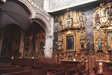 Ciudad de Mxico, Mxico; 24 de julio de 2019: interior de una iglesia en el centro de la ciudad de Mxico, parroquia de Nuestra Seora del Pilar