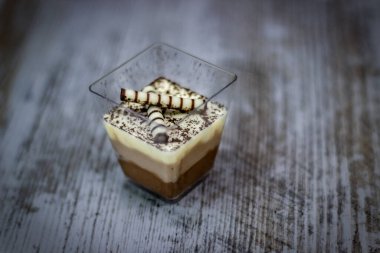 Yaz tatlısı üç çikolata.