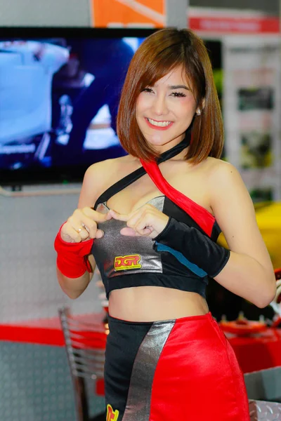 Bangkok Thailand Juli 2018 Unbekannte Moderatorin Posiert Bangkok International Auto — Stockfoto