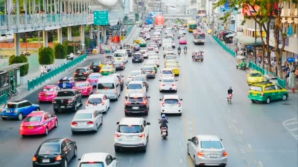 Büyük şehir Bangkok trafik — Stok video