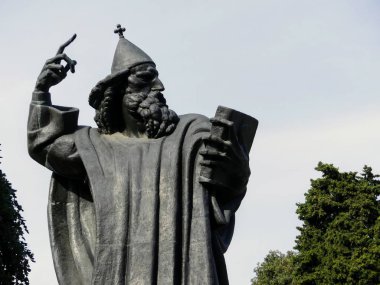 Split, Hırvatistan - 20 Ekim 2018: Split Nin Gregory heykeli. Gregory şiddetle karşı Papa'nın bir ortaçağ Hırvat Piskoposu yapıldı..