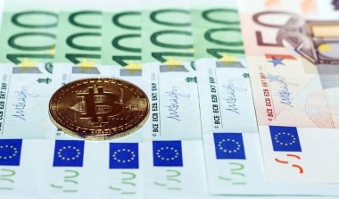 Parasal bir mezhep 100 ve 50 milyon avroluk altın bitcoins olduğunu.