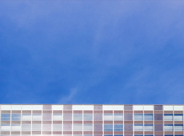 Fachada Moderno Edificio Apartamentos Cielo Azul — Foto de Stock