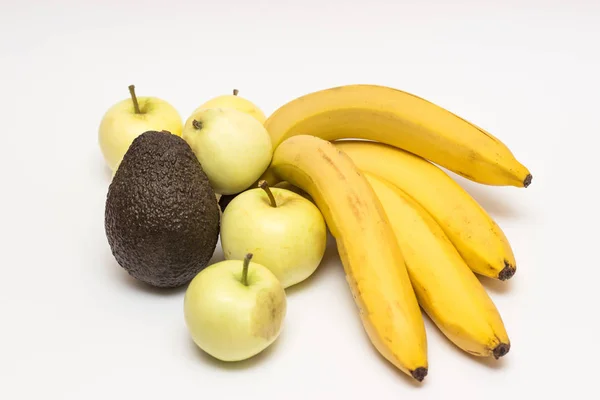 Bananas Maçãs Abacates — Fotografia de Stock
