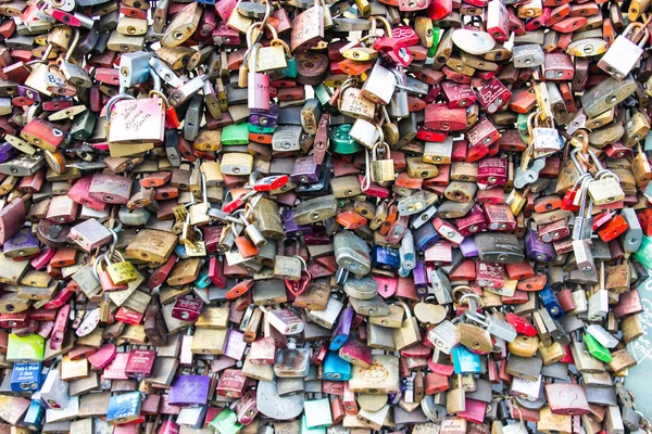 Cologne Allemagne Octobre 2018 Des Centaines Cadenas Fixés Pont Hohenzollern — Photo