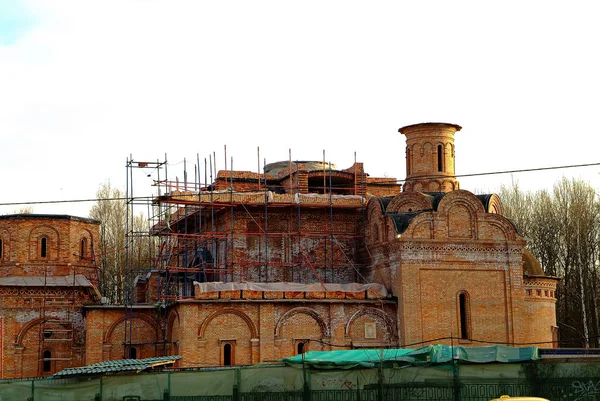 Chiesa ortodossa in costruzione a Mosca — Foto Stock