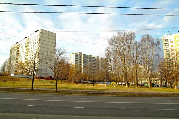 Paisagem Cidade Moscou Manhã Primavera Sudoeste Distrito — Fotografia de Stock