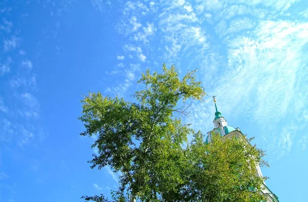 Az ortodox egyház moszkvai harangtorony — Stock Fotó