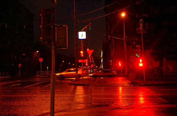 Strada di notte in autunno a Mosca — Foto Stock