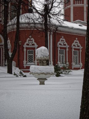 Moskova'da kış Ortodoks Kilisesi