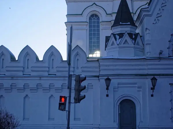 Moskou Klooster Tegen Blauwe Hemel Met Autum — Stockfoto