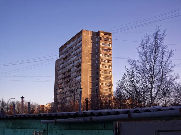 Autógarázsok Télen Egy Tiszta Napon Moszkva — Stock Fotó