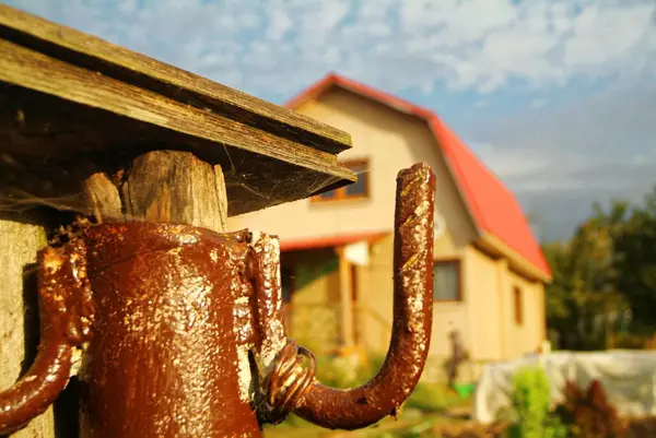 Drewniany Dom Stylu Rustykalnym Jesienią Russi — Zdjęcie stockowe