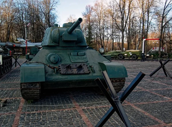 Stary Czołg Sowiecki Muzeum — Zdjęcie stockowe