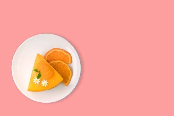Orange Cake Pink Background Have Clipping Path — Stock Photo, Image