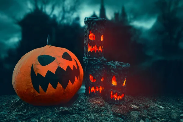 Halloween Tök Három Gyertya Szörny Sötétben Éjszaka — Stock Fotó