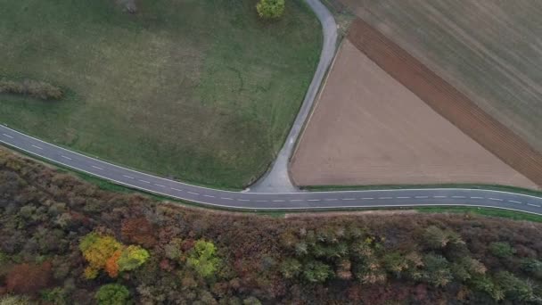 Strada Campagna Attraverso Zona Agricola Vista Aerea Filmati Drone — Video Stock