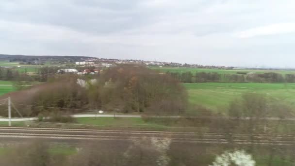 德国瓦劳 2019年3月27日 一辆德国冰上高速列车在德国瓦劳附近的法兰克福 科隆线上经过 这些列车的最高时速在 220Km — 图库视频影像