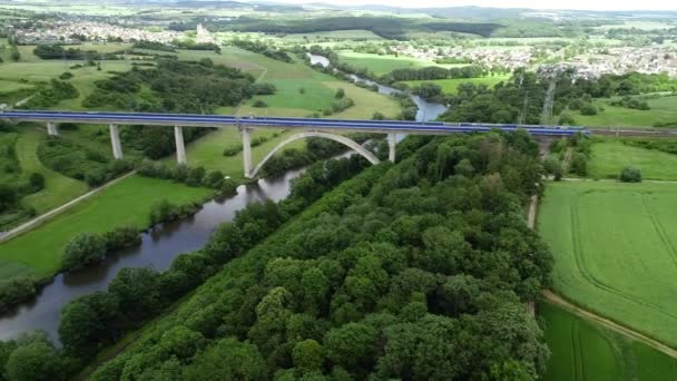 Ponte Ferroviario Sul Fiume Lahn Vista Aerea — Video Stock