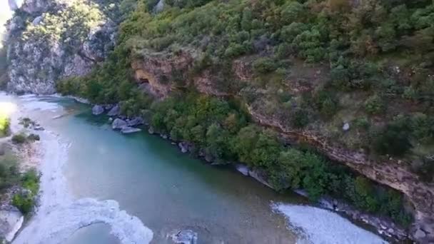 Canyon Del Fiume Moraca Montenegro Volo Uccello Drone Vola Tra — Video Stock