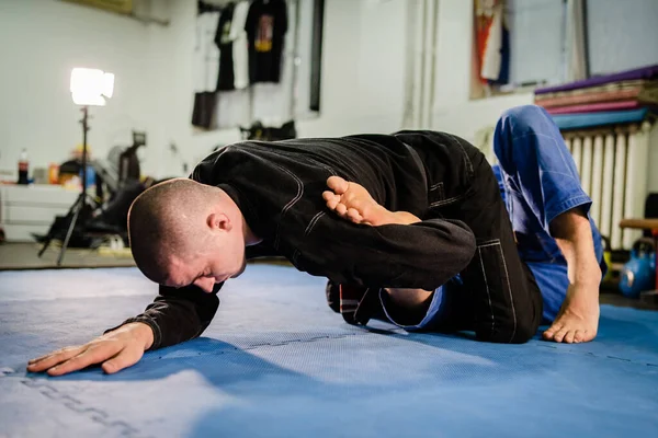 Brazilské Jiu Jitsu Jiujitsu Bjj Trénink Sparring Akademii Nošení Kimono — Stock fotografie