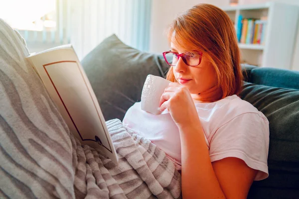 Young Beautiful Woman Caucasian Girl Reading Book Bed Wearing Eyeglasses — Stock Photo, Image