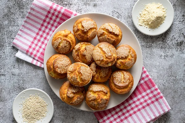 Blick Auf Maisbrot Muffins Teller Zum Frühstück Gebackene Maisbrot Pone — Stockfoto
