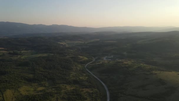 Vue Aérienne Haut Sur Route Campagne Dans Chaîne Montagnes Entre — Video