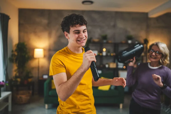 Mother Son Mature Woman Teenage Man Happy Smile Sing Dance — Stock Photo, Image