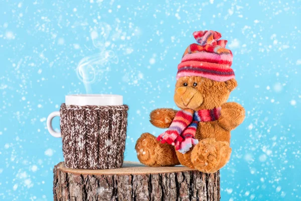 Hot Tea Cup Wool Sweater Smoke Cute Plush Bear Toy — Stock Photo, Image