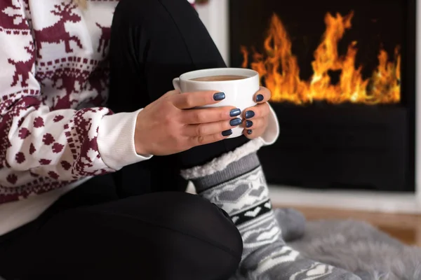 Young Girl Sitting Front Fireplace Holding Hot Drink Tea Hand — Stock Photo, Image