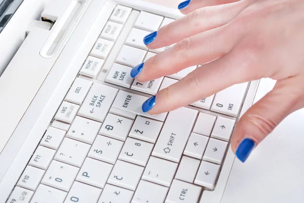 Female Hand Finger Blue Nails Press Button White Keyboard Close — Stock Photo, Image