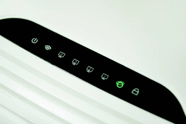 Router Inalámbrico Led Indicador Señal Cerca Concepto Wifi Internet — Foto de Stock