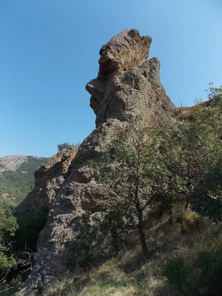 Der Blick Auf Den Felsen Der Wie Ein Menschliches Profil — Stockfoto