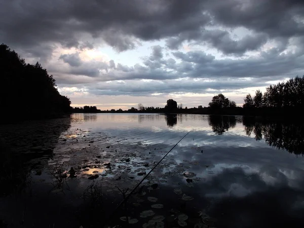 Vista Puesta Sol Lago Del Bosque — Foto de Stock