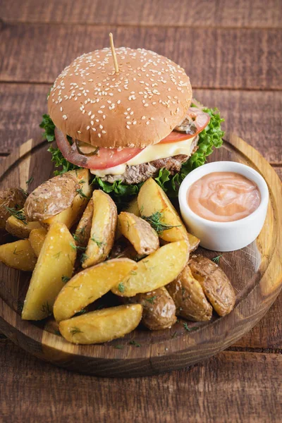 Tasty Burger Fried Potatoes Wooden Board — Stock Photo, Image