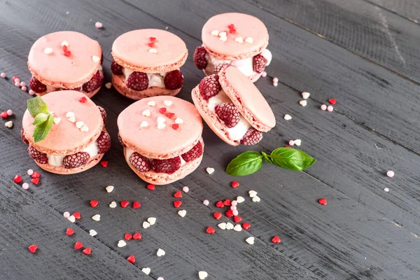 Tasty Pink Macaroons Raspberry Wooden Background — Stock Photo, Image