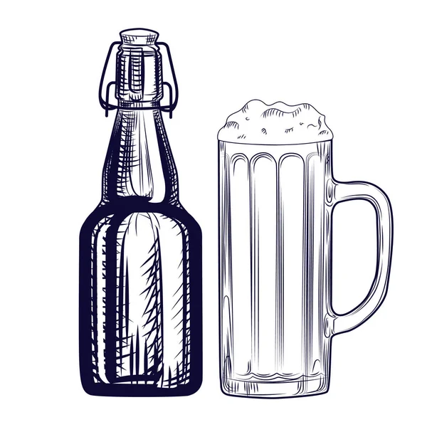 Botella de cerveza y taza de cerveza. Estilo de grabado . — Vector de stock