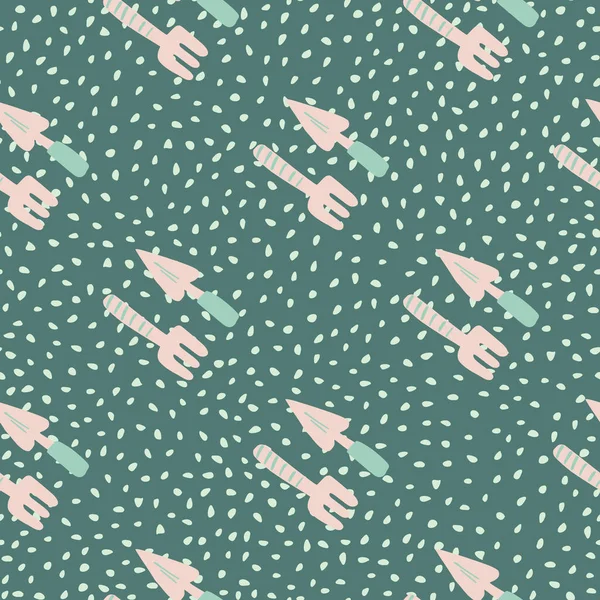 Bahçe aletleri dikişsiz karalama deseni. Yeşil noktalı arka planda pembe renkli basit şekilleri kürekle ve tırmıkla. Duvar kağıdı, tekstil, ambalaj kağıdı, kumaş baskısı için yaratıcı baskı. Vektör illüstrasyonu.