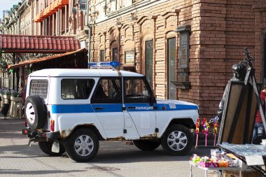 Rusya, Chelyabinsk, 12-06-2019. Uaz. Mavi s ile UAZ polis arabası