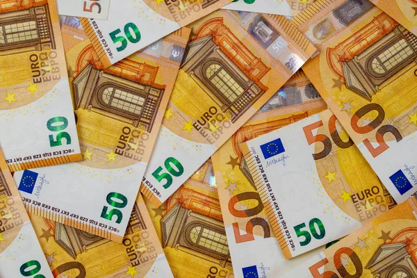 Les Billets Cinquante Euros Sont Dispersés Manière Chaotique Monnaie Européenne — Photo